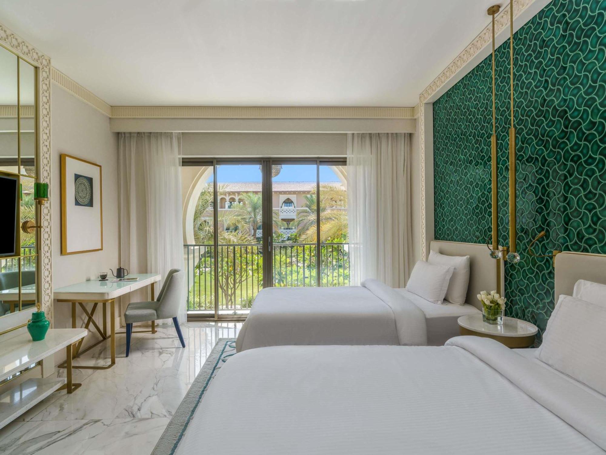 Two-Bedroom Family King Room Twin Beds Garden View
